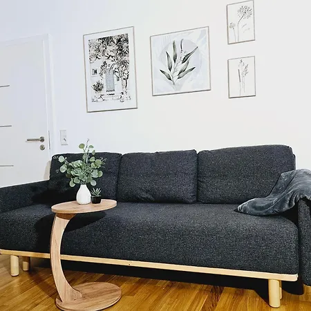 Apartment Cozy Terrace Near Duesseldorf Messe-fair & Airport I 15 Min