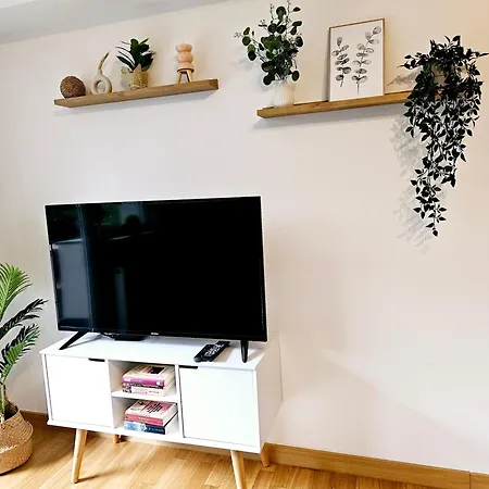 Cozy Terrace Near Duesseldorf Messe-fair & Airport I 15 Min